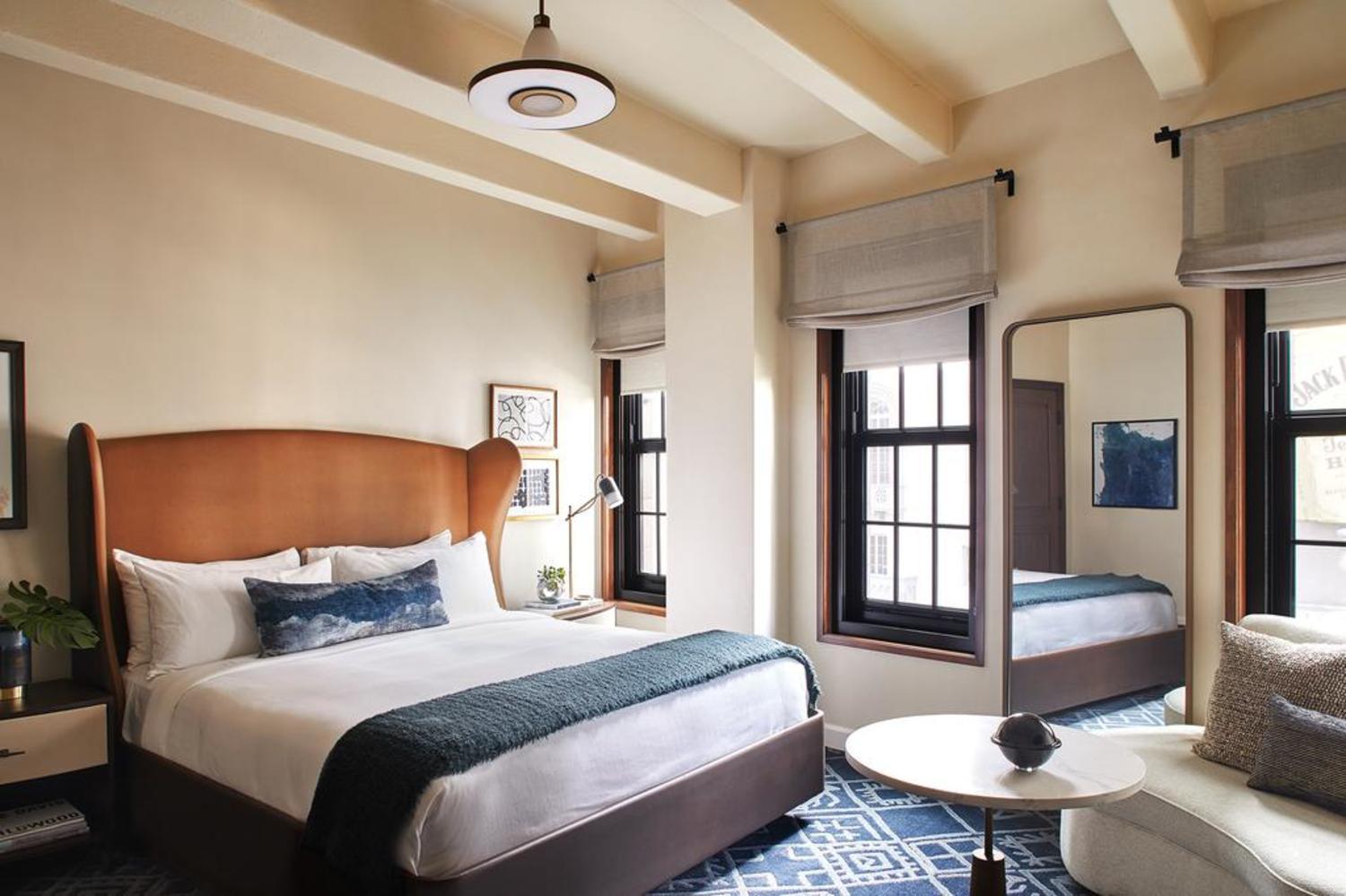 Figueroa, Unbound Collection By Hyatt Los Angeles